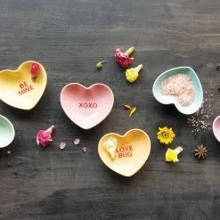 TheHolidayBarn.com Conversation Heart Dishes