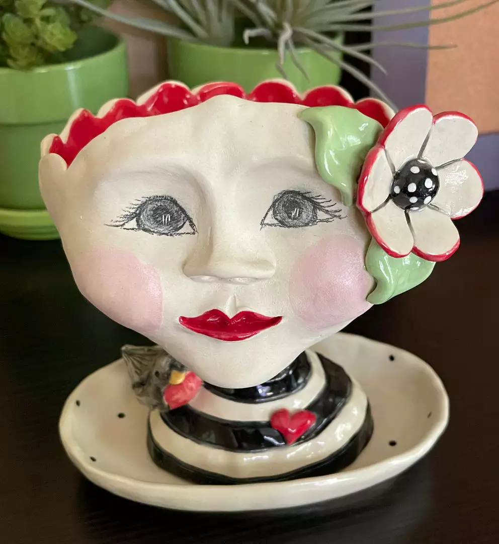 Teyros Lady Head Art Pottery Planter With Tray, Love Bird 3 Teyros Lady Head Art Pottery Planter With Tray, Love Bird